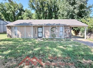 3899 Kerwin Dr, Memphis, TN 38128
