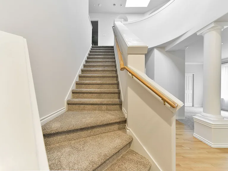 8428 NE 147th Pl — Photo 42