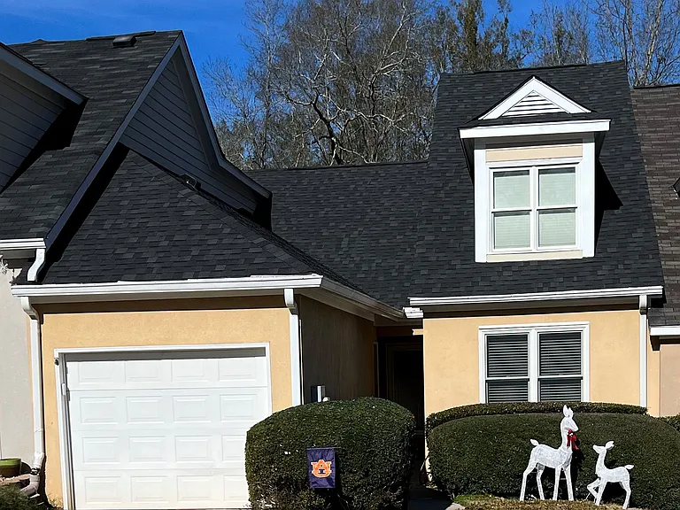 2827 Springwood Dr — Photo 2