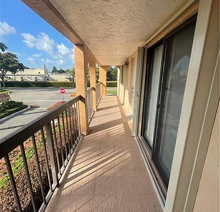 4th image of 18296 Mediterranean Blvd APT 406