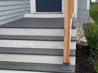 13 Sawyer St #2, Merrimac, MA 01860