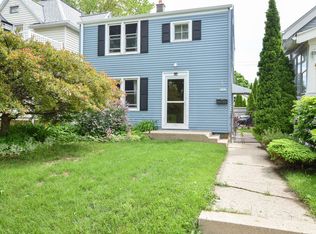1312 S 77th St, West Allis, WI 53214