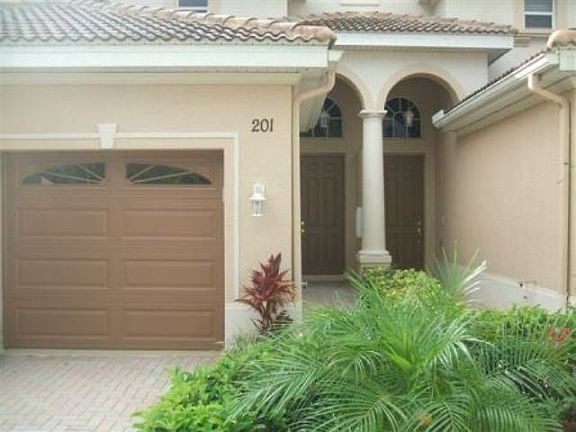 5th image of 6854 Sterling Greens Dr