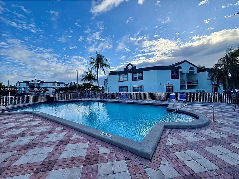 9711 Fontainebleau Blvd #D203 — Photo 29
