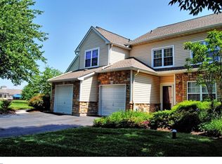 229 Canterbury Ct, Blue Bell, PA 19422