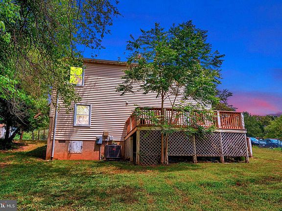 2nd image of 7022 Soulier Ln
