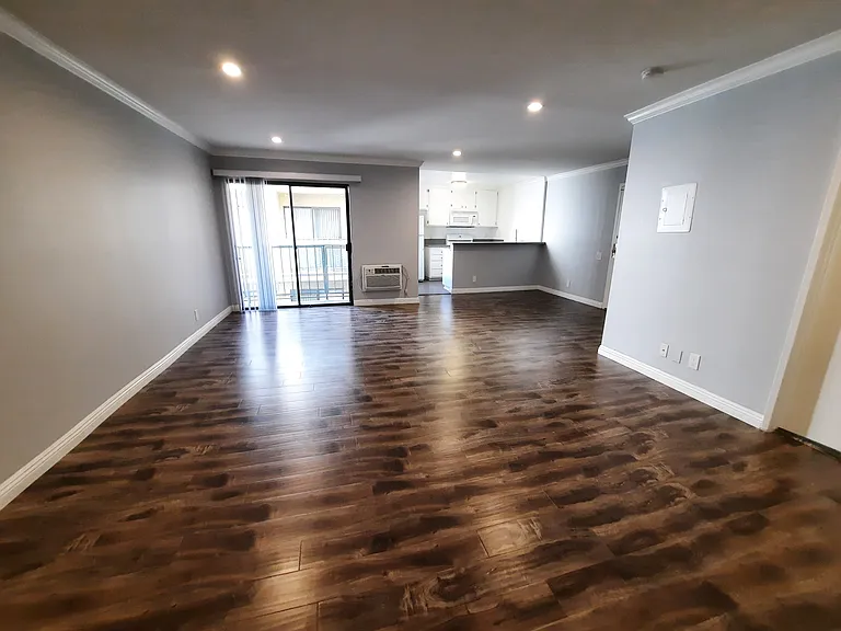 7523 Hollywood Blvd — Photo 20