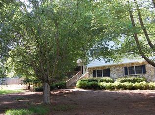 389 Taylor Rd, Suwanee, GA 30024