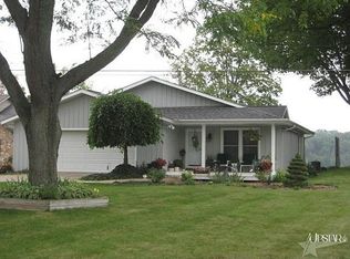 365 E Morsches Rd, Columbia City, IN 46725