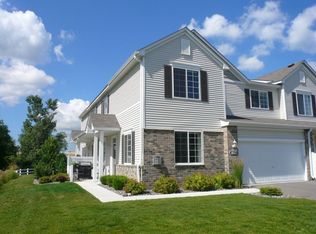 1617 Prescott Ct, Chaska, MN 55318