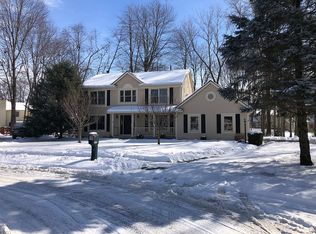 1475 Groveton Ct, Temperance, MI 48182