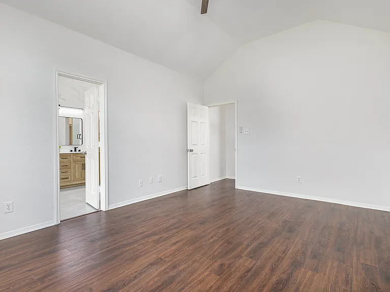 7318 Harbor Dr — Photo 23