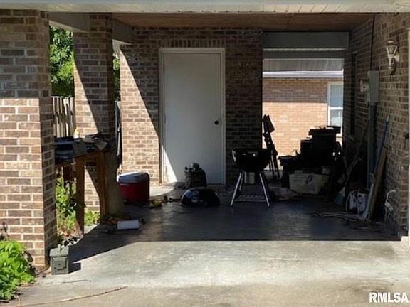 2nd image of 521 Ogara St
