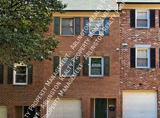 1204B N Wayne St, Arlington, VA 22201
