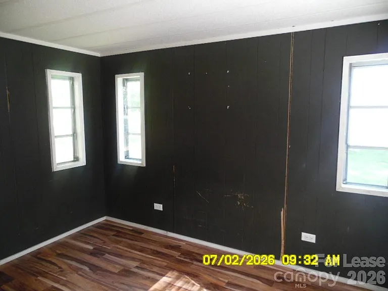 215 Rustic Rd — Photo 7