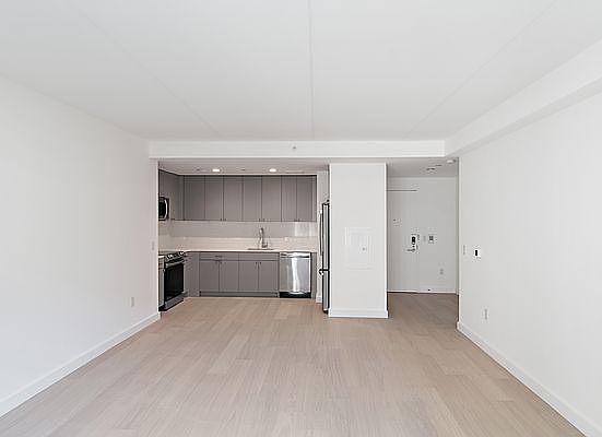3rd image of 445 Gerard Ave #W329