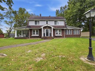 24 Overlook Blvd, Struthers, OH 44471