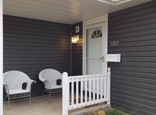 3805 Bobwhite Ln, Rolling Meadows, IL 60008