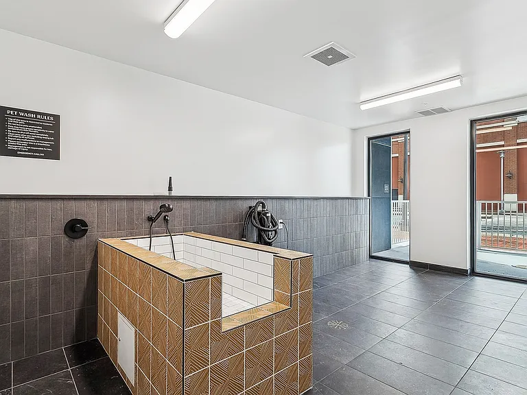 Pet friendly community with grooming spa and dryers