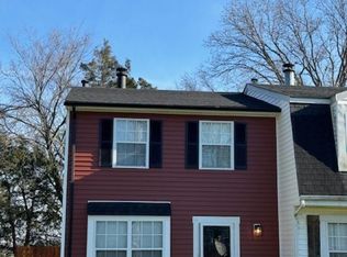 127 Pebble Ct, Bowling Green, KY 42101