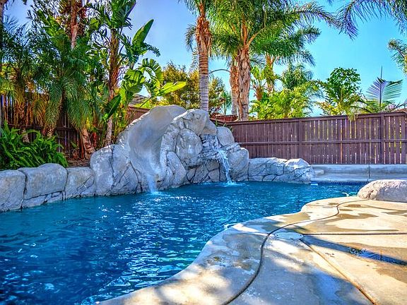 2nd image of 6969 Rivertrails Dr