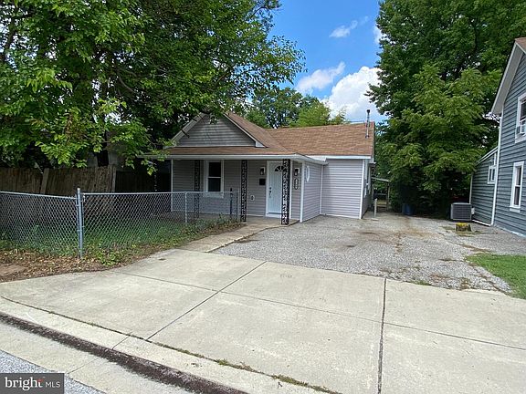 2nd image of 7700 Chestnut Ave