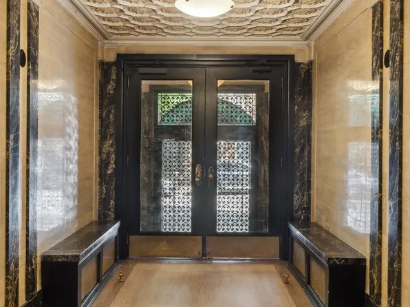 170 West 81st Street image 12 of 12