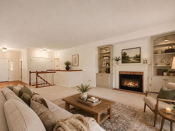 3rd image of 1402 Ashton Ct