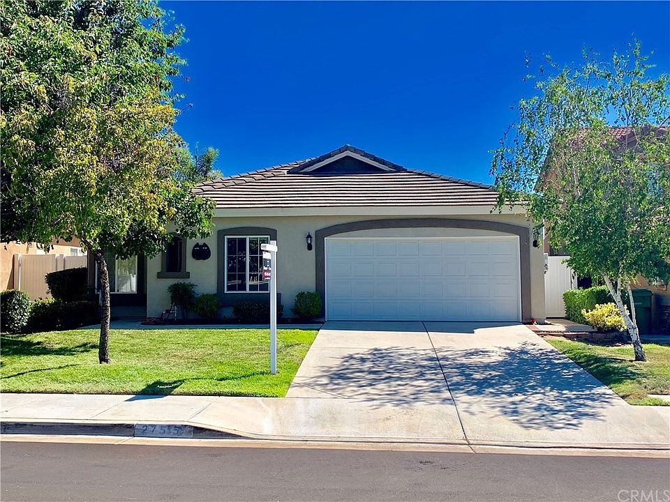 1st image of 27515 Sierra Madre Dr