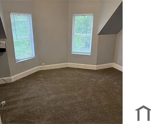 12216 S Wallace St — Photo 15