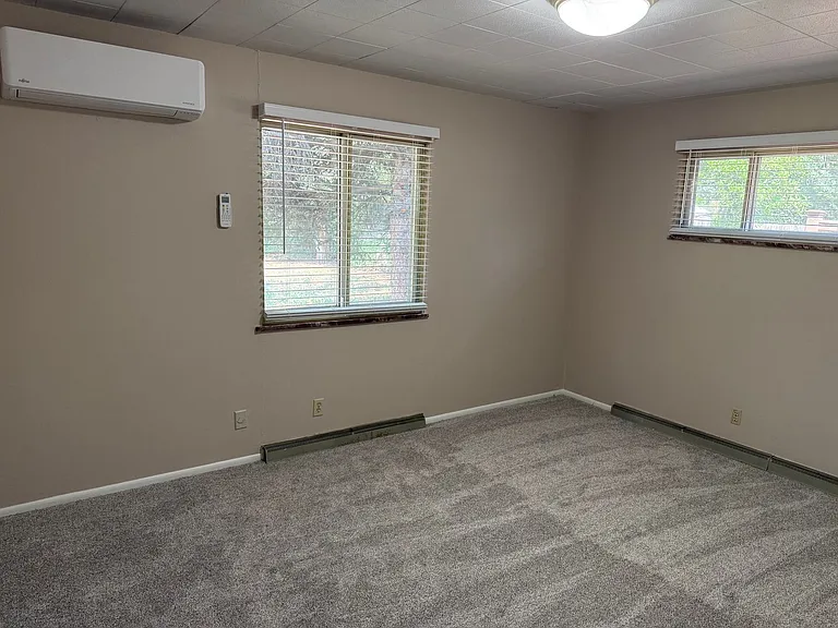 1575 S Marshall St — Photo 18
