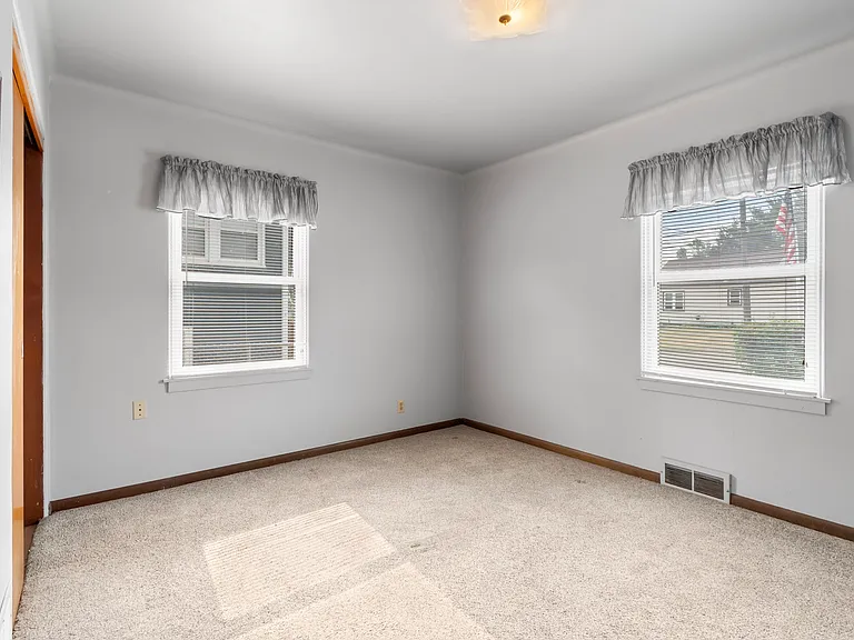 1310 Virginia St — Photo 1