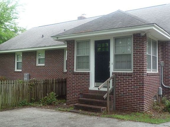 2nd image of 1036 Dantzler St