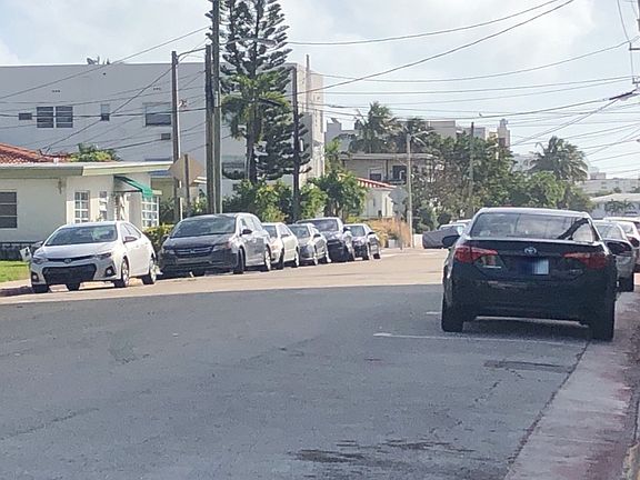 4th image of 7800 Byron Ave
