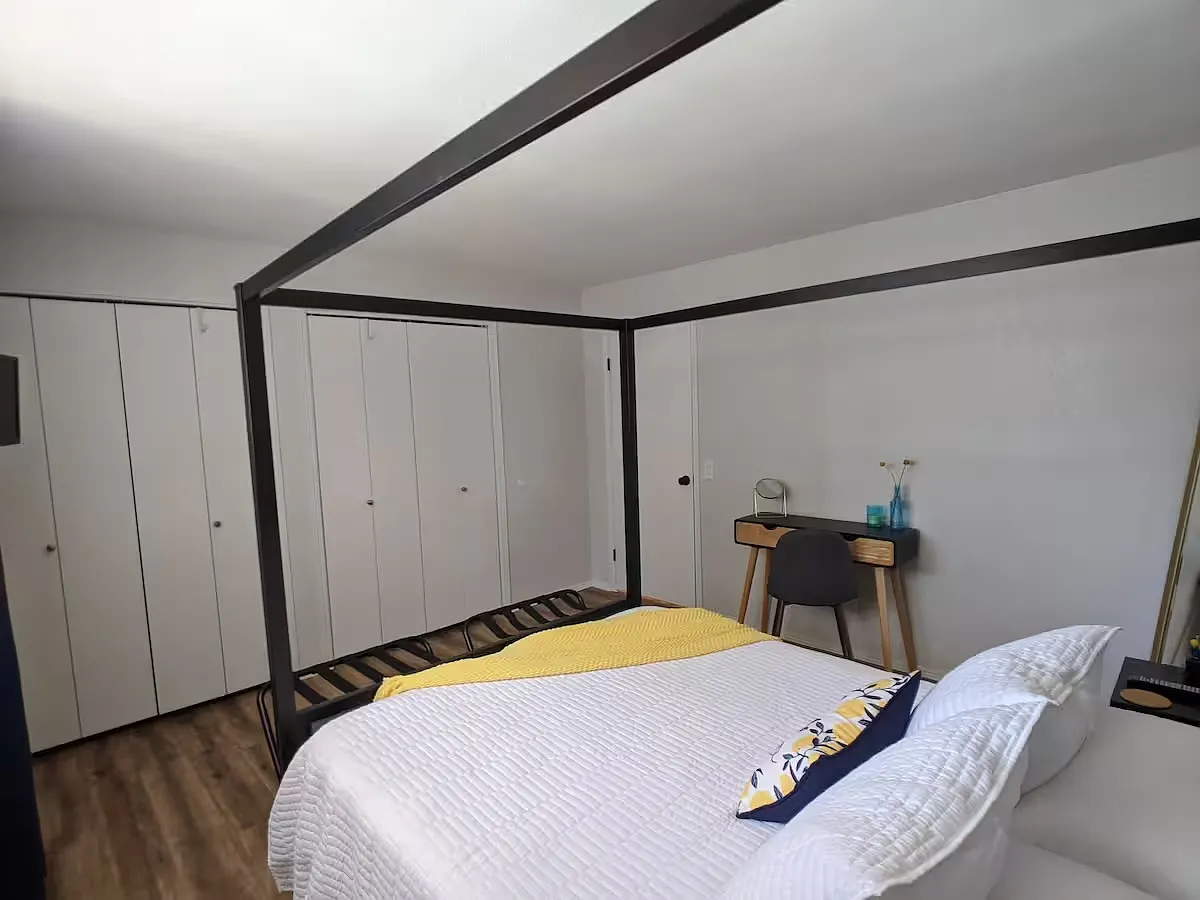1 bed, 701 sqft, $1,200 — Photo 4