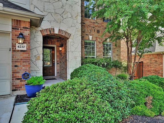 3rd image of 4210 Fairmeadow Dr