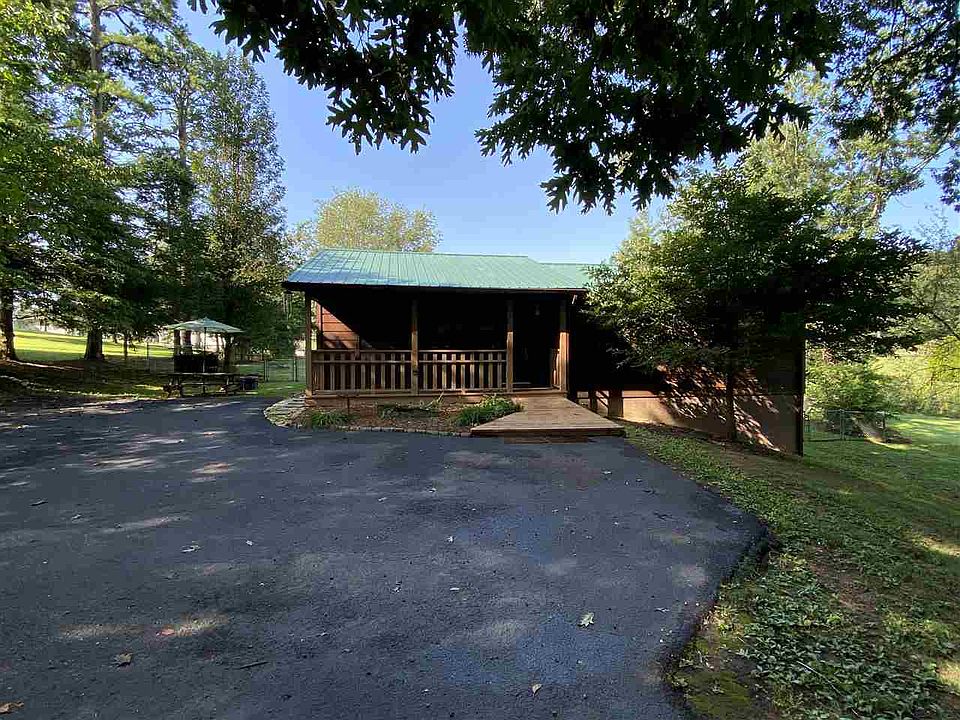 1st image of 2040 Kingswood Dr