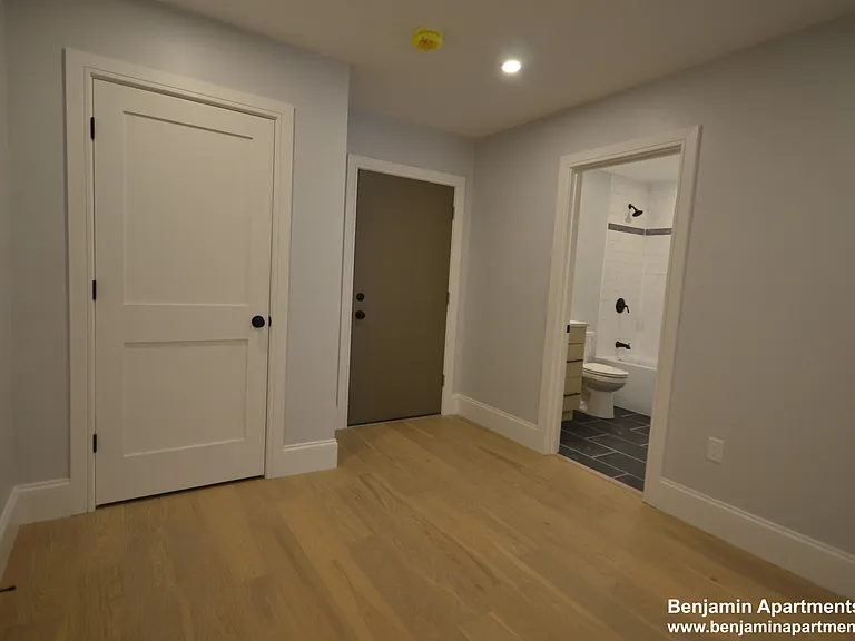 425 Market St #3 — Photo 12