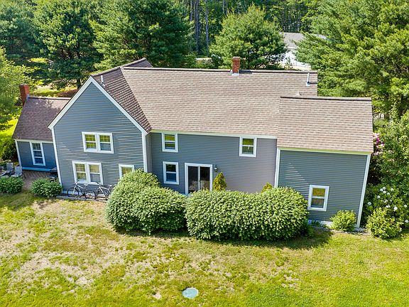 3rd image of 18 Francis Way #18