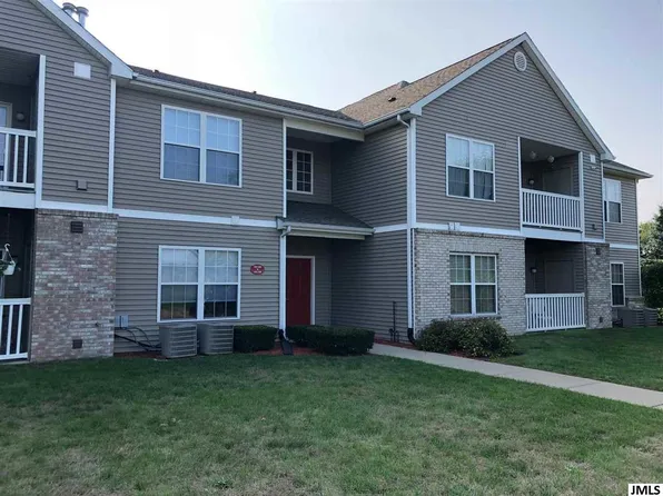 328 Ashley Ct, Brooklyn, MI 49230