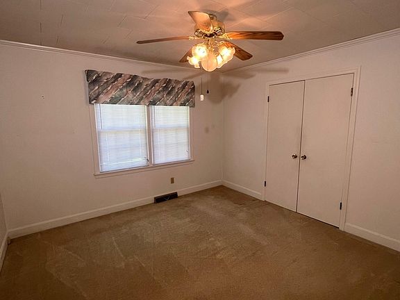 3rd image of 4131 Melissa Dr