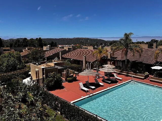 2204 Plaza De Las Flores — Photo 61