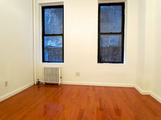 Rented by Landmark Real Estate | media 12