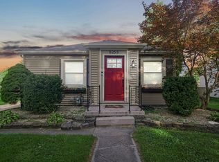 8235 Ellsworth Ct, Merrillville, IN 46410