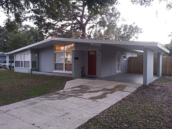 3rd image of 2817 Parandor Pl