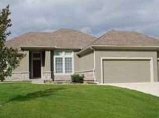 2218 W Sheridan St, Olathe, KS 66061