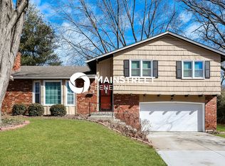 9311 Hayes Dr, Overland Park, KS 66212
