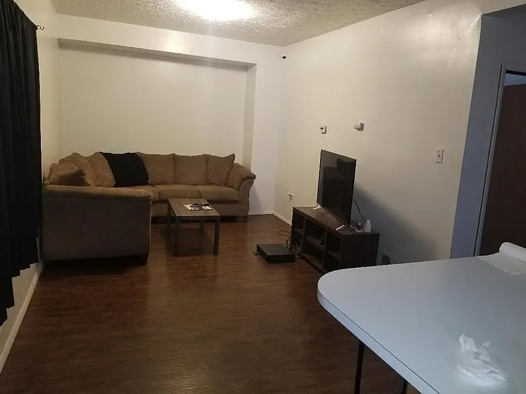 1601 Church St #1 — Photo 7