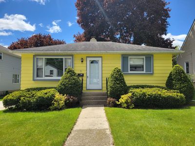 135 E Burnett St, Beaver Dam, WI, 53916