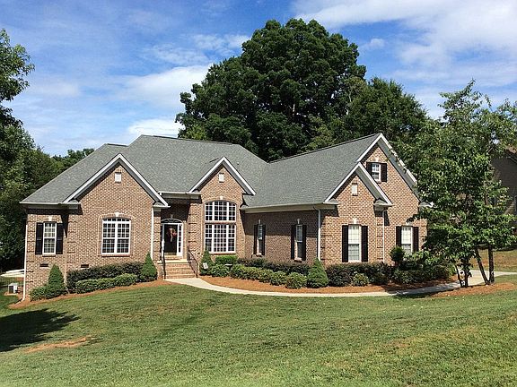 4th image of 137 Mandarin Dr